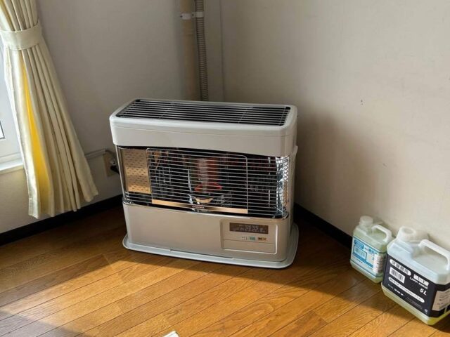 旭川市O様邸　石油暖房機設置